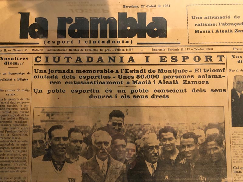 1931 - Newspaper of Barça posing with President of Catalunya Francesc Macià